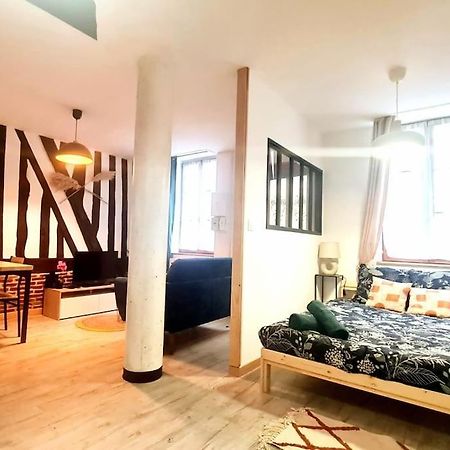 Апартаменты Chic Et Normand, Parking Facile, Wifi Hd Понт-Одемер Экстерьер фото