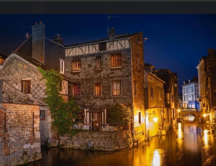 Апартаменты Chic Et Normand, Parking Facile, Wifi Hd Понт-Одемер Экстерьер фото
